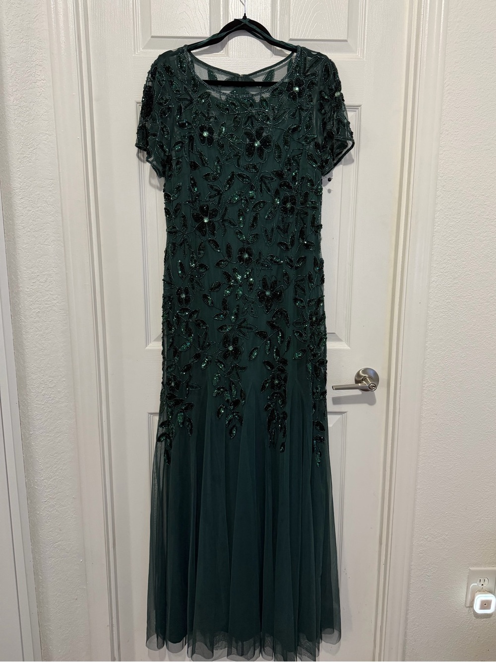 Adrianna Papell Emerald Green Short Sleeve Floral Godet Gown NWOT - Picture 3 of 7